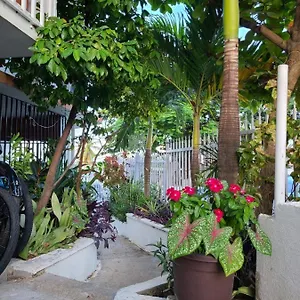 Apartamento Casita Natural Village #6 Y #8, San Juan